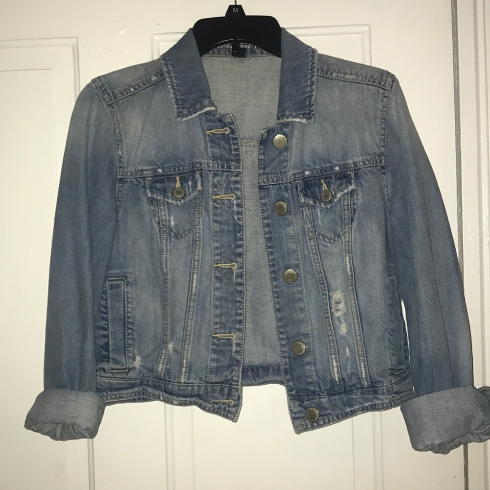 American eagle distressed denim jean jacket